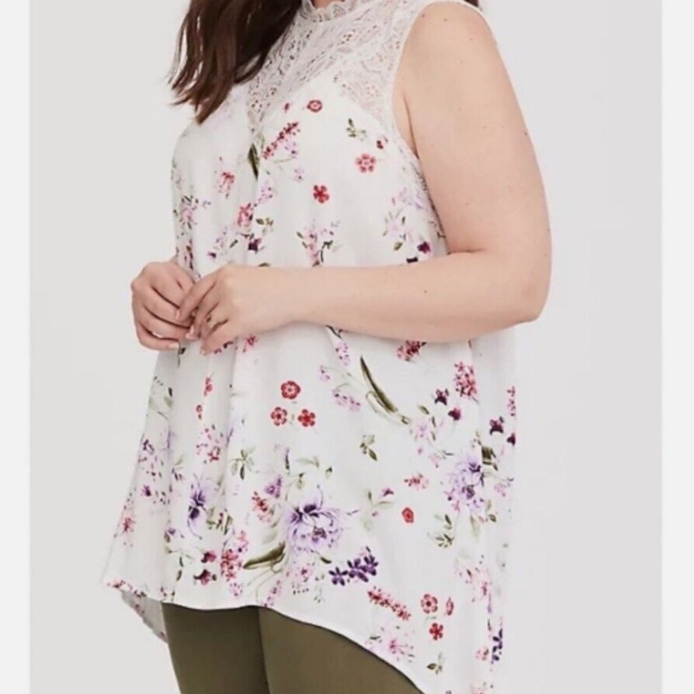 Torrid Lace and Floral Sleeveless Top - Picture 1 of 5